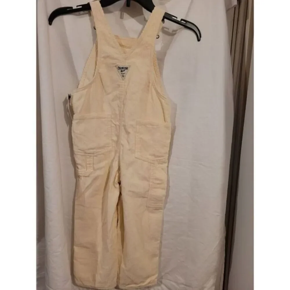 Oshkosh B'Gosh Kids Corduroy Overalls Size 5T‎ NWT